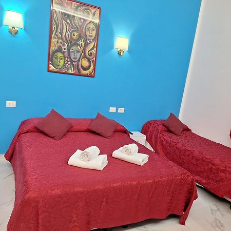 Relax On 247 Hostel โรม ภายนอก รูปภาพ