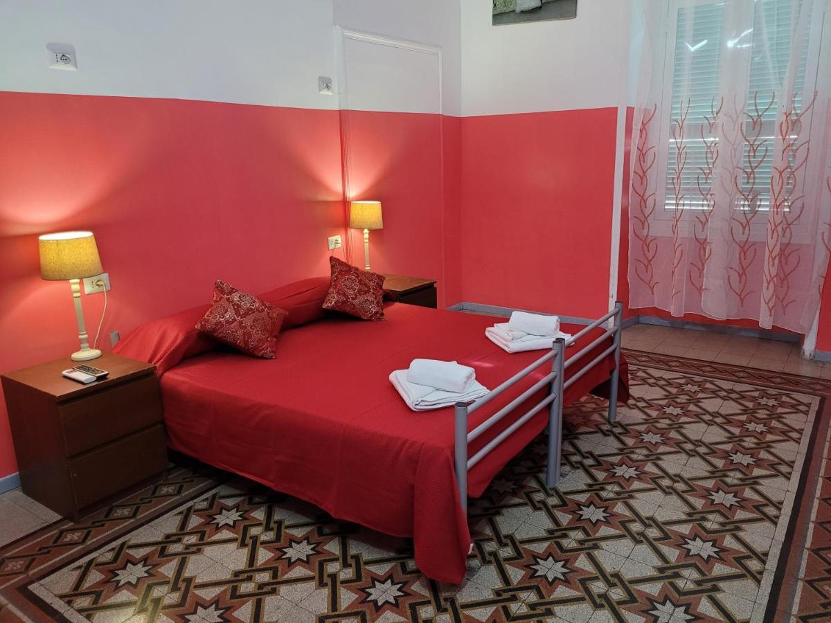 Relax On 247 Hostel โรม ภายนอก รูปภาพ