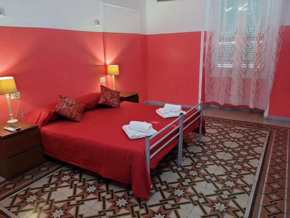 Relax On 247 Hostel โรม ภายนอก รูปภาพ