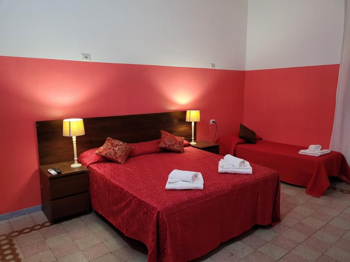 Relax On 247 Hostel โรม ภายนอก รูปภาพ