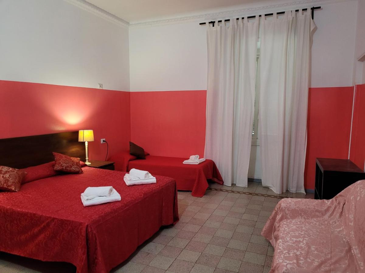 Relax On 247 Hostel โรม ภายนอก รูปภาพ