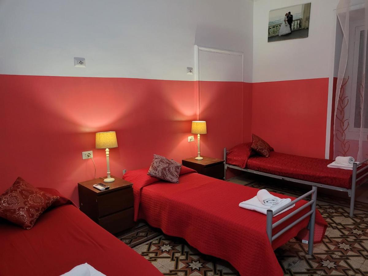 Relax On 247 Hostel โรม ภายนอก รูปภาพ