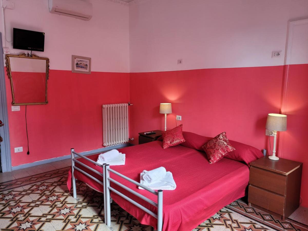 Relax On 247 Hostel โรม ภายนอก รูปภาพ