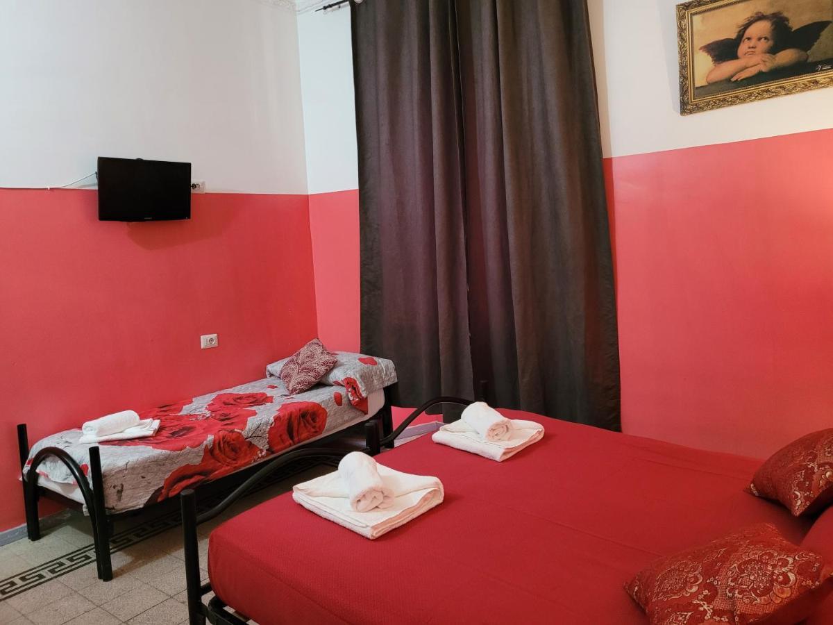 Relax On 247 Hostel โรม ภายนอก รูปภาพ