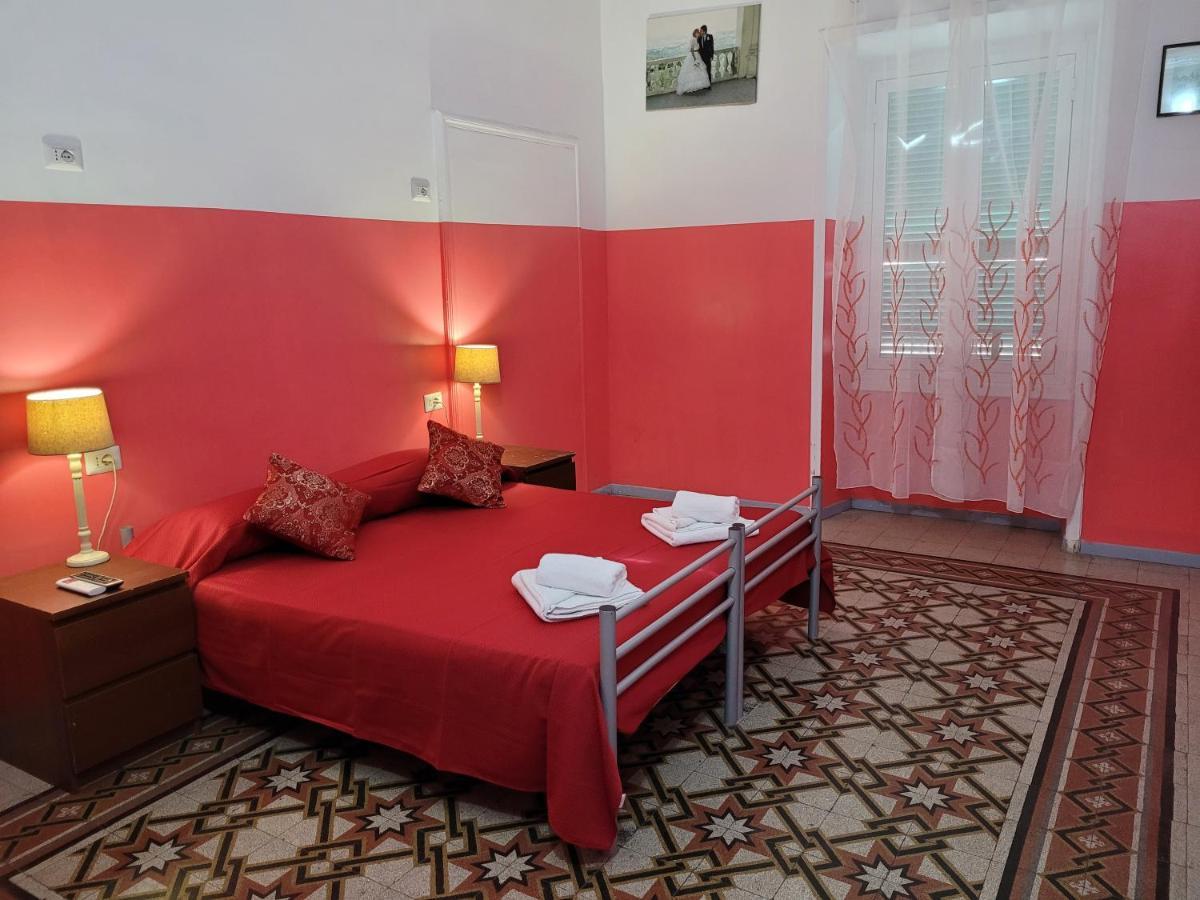 Relax On 247 Hostel โรม ภายนอก รูปภาพ