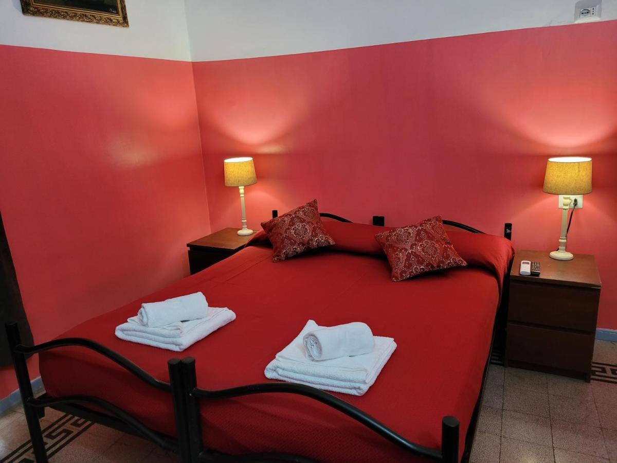 Relax On 247 Hostel โรม ภายนอก รูปภาพ