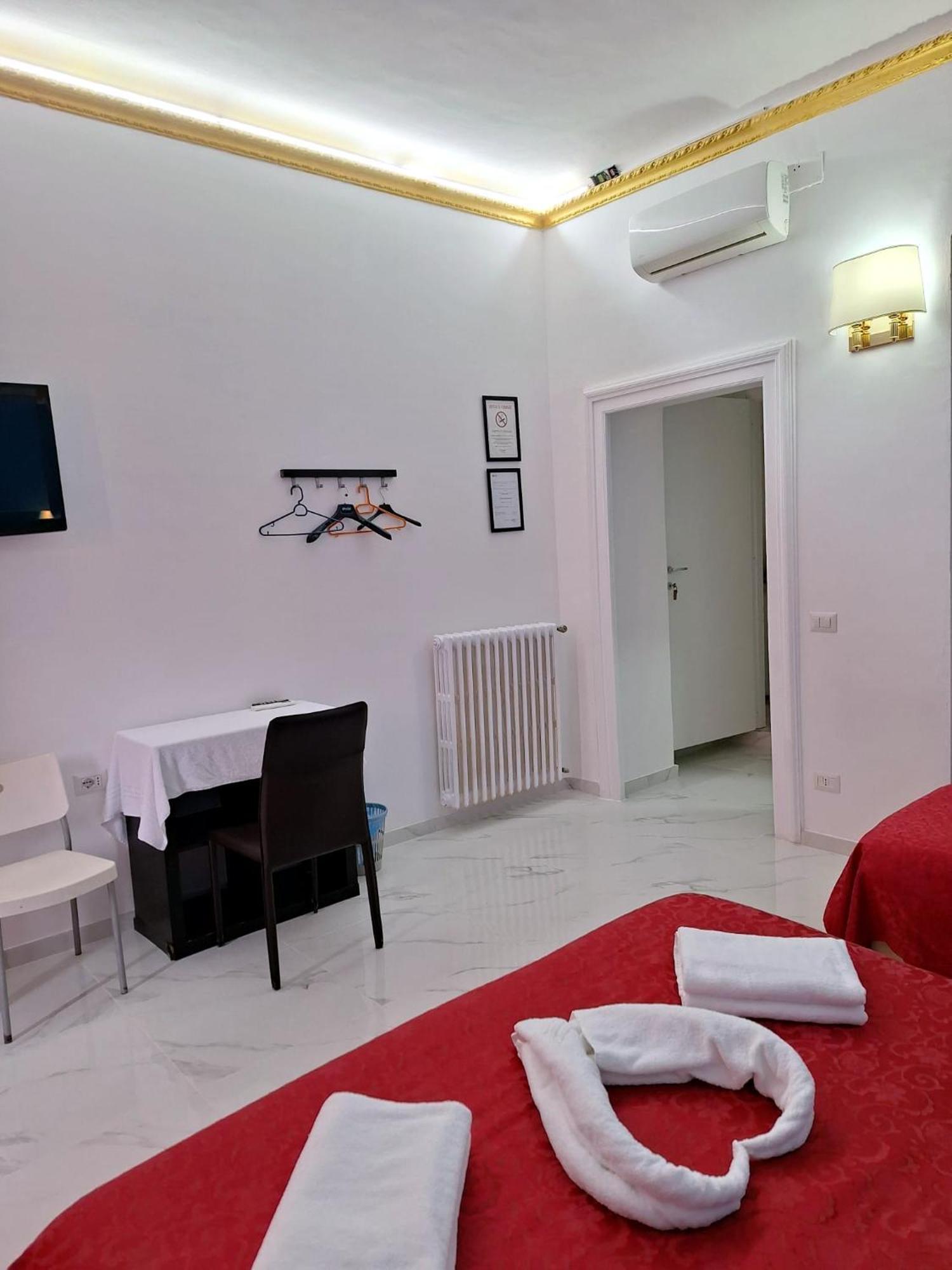 Relax On 247 Hostel โรม ภายนอก รูปภาพ